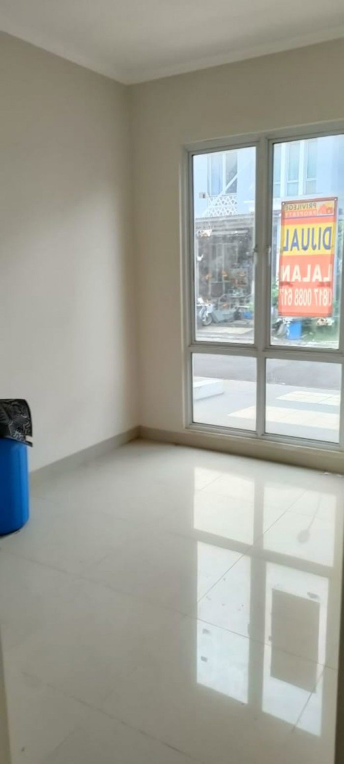 Rumah Dijual di Cluster Bohemia Gading Serpong